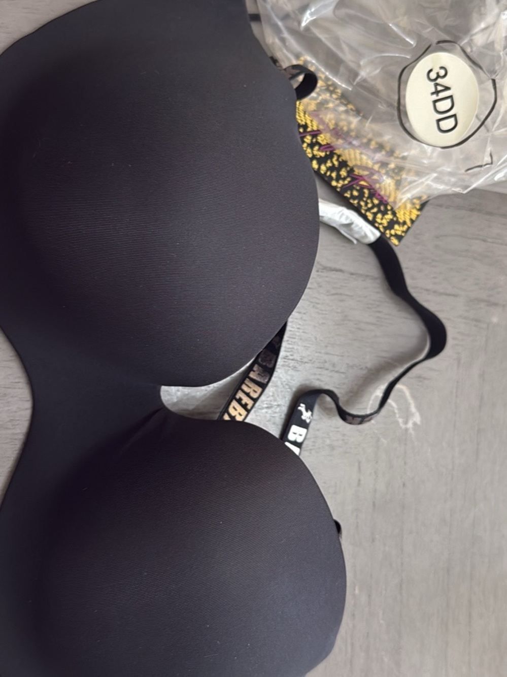 Smooth Contour Black T-Shirt Bra with Branded Straps - 34DD